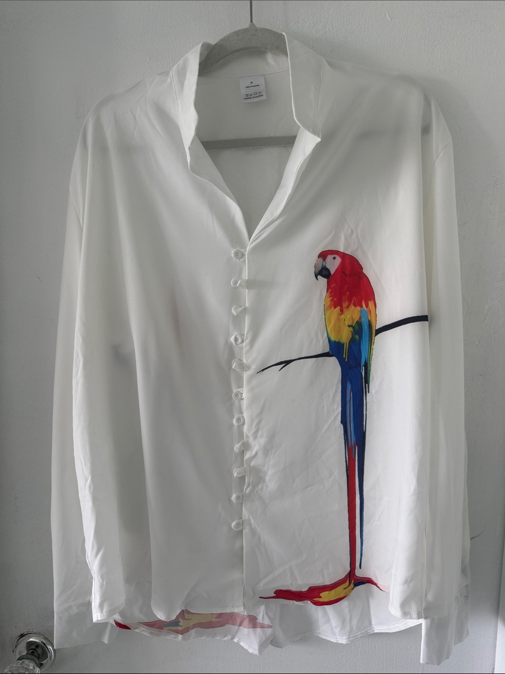 White Men's Button-Down Shirt with Colorful Parrot Print